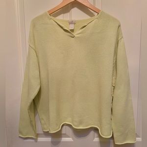 Cute lemon-lime JJill sweater
